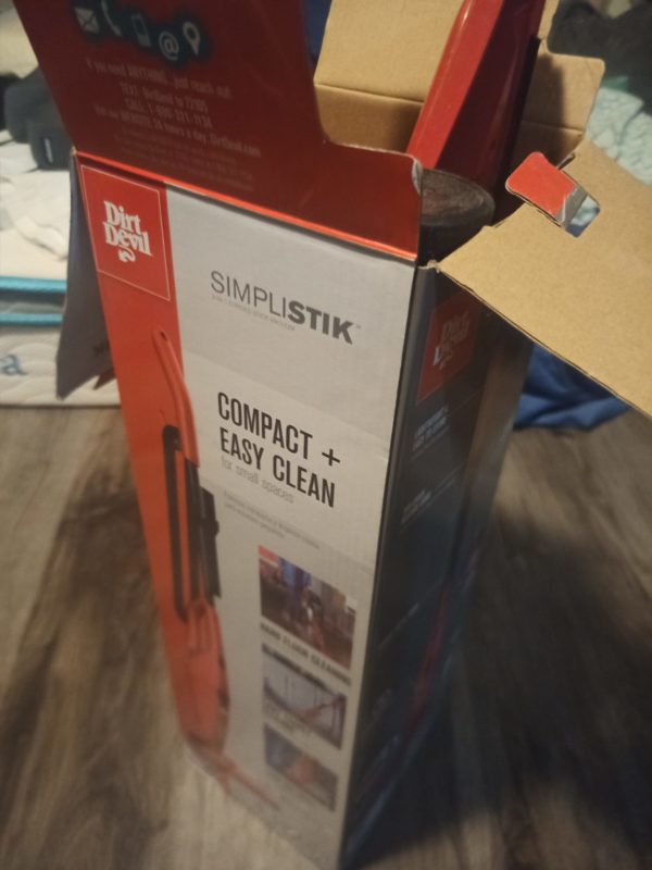 Simplistik Floor Vaccum